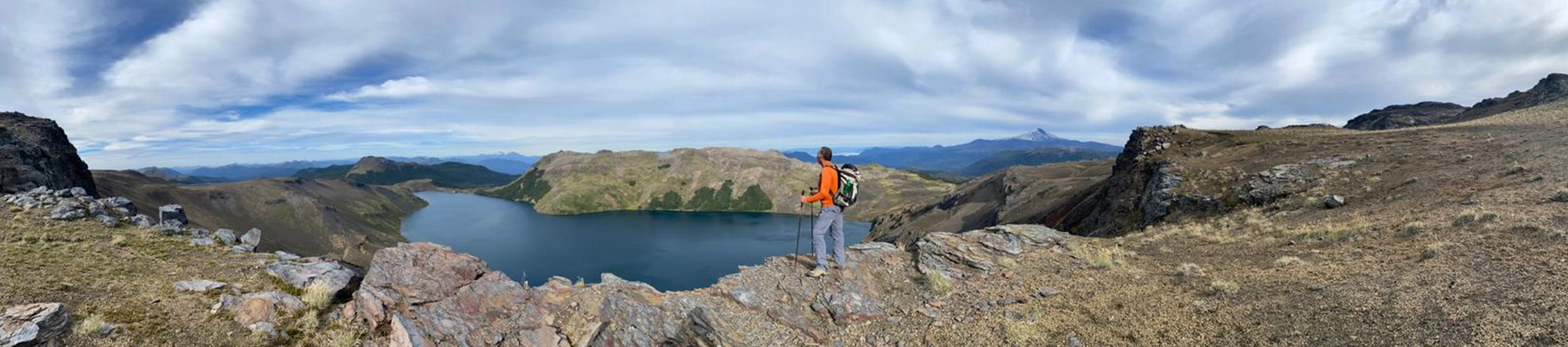 Villarrica Traverse landscape